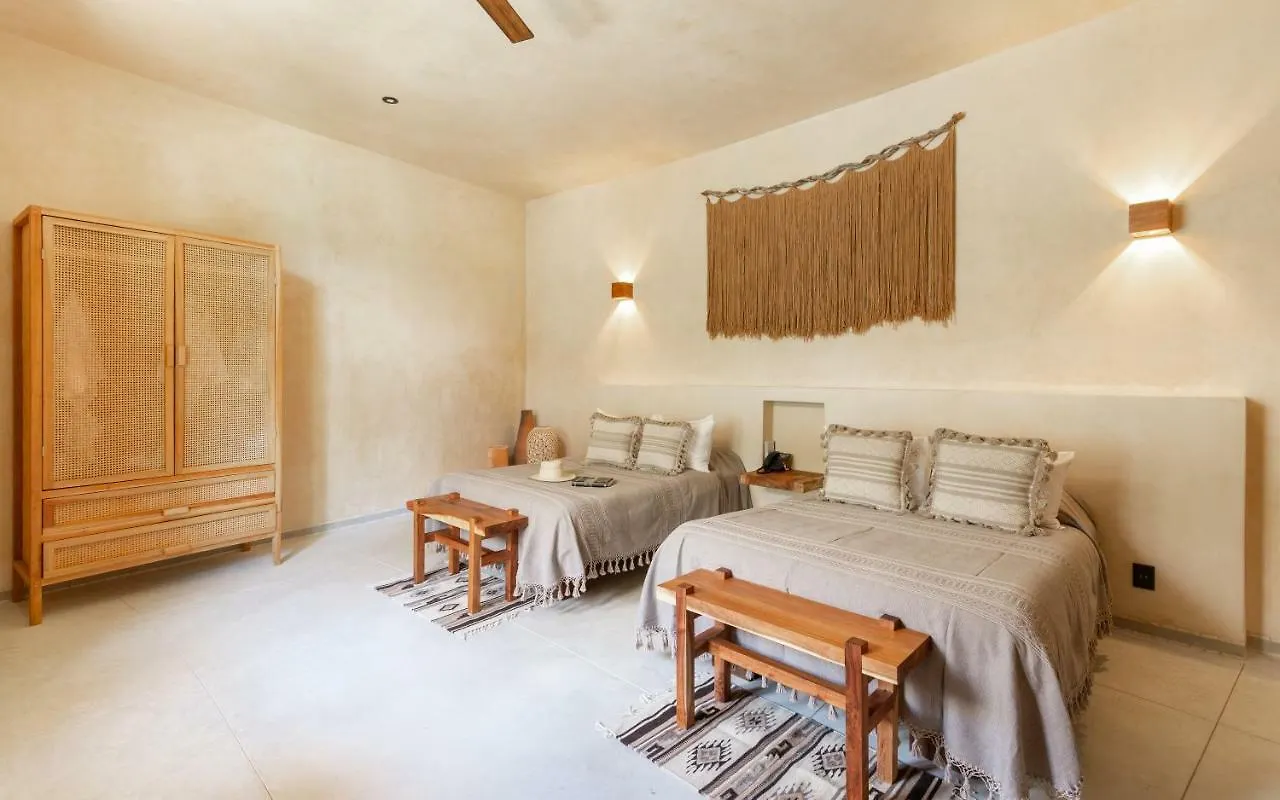 Hotel Ma'Xanab Tulum Pueblo