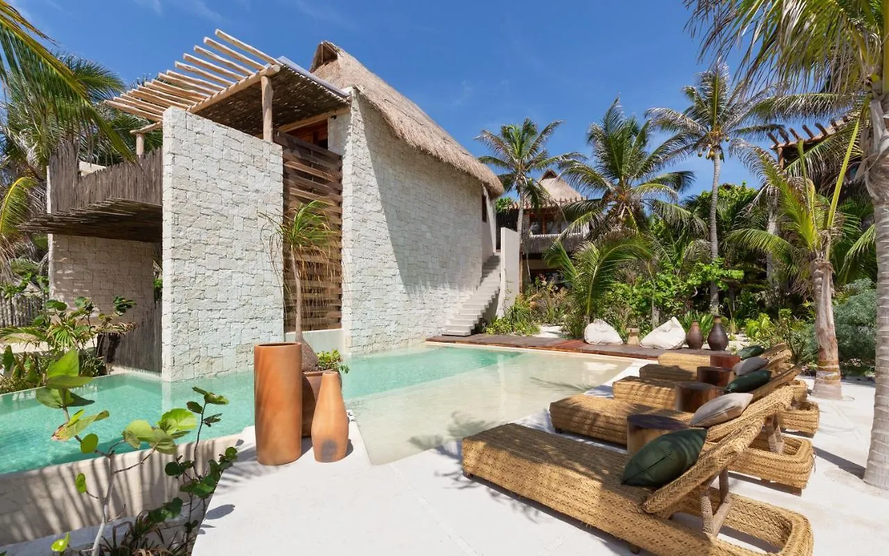 Hotel Ma'Xanab Tulum Pueblo