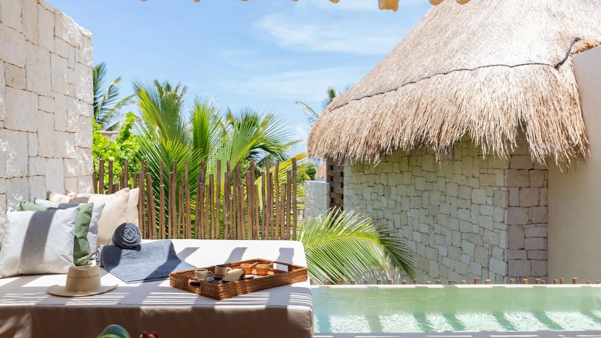 Hotel Ma'Xanab 툴룸